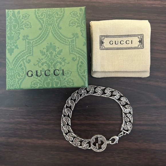 Gucci 
Gucci interlocking chain bracelet - Picture 1 of 7
